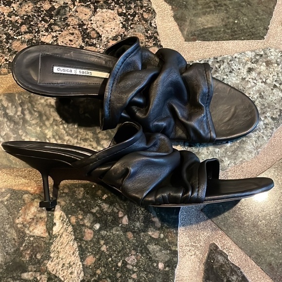 dusica dusica- Black Keba Mule Pumps - Picture 8 of 9